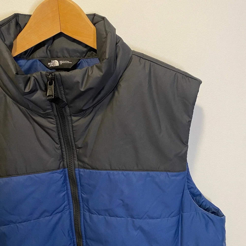 The North Face Everyday Insulated Vest Mens Large Blue NWT Company Logo on back)